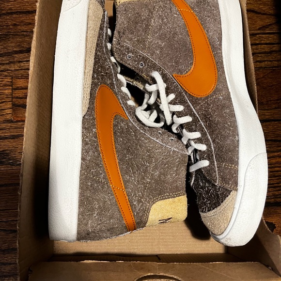 NIKE BLAZER MID '77 (DARK CHOCOLATE/CIDER/SAIL/KHAKI) NEW - Picture 2 of 7